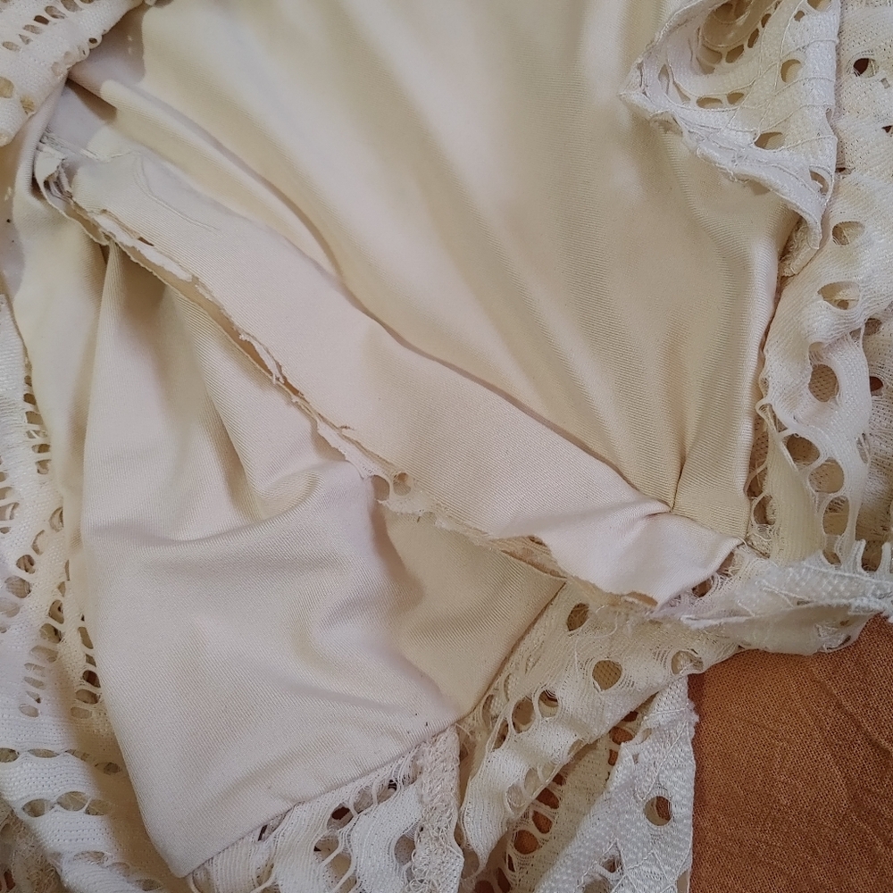 Highline Embroidered Lace One-shoulder Ruffle Top S/M - Picture 10 of 10